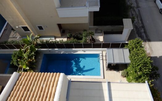For rent, Voula, Detached house 300 sqr.m. — #2398183